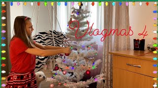 Vlogmas #4- Împodobim bradul împreuna!