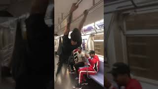 Black Guys Awesome Dance in Train | Crazy Performance While Travelling in Train | Crazy dance