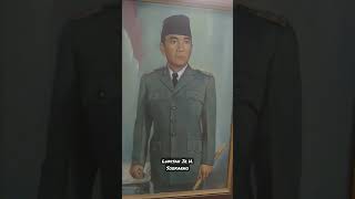 Lukisan Ir H. Soekarno #shorts #shortsyoutube #alunalunsurabaya