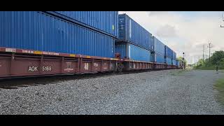 ACTION IN CSX PINOCA YARD CHARLOTTE NC