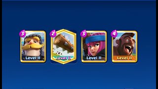 CLASH ROYALE WITH A FOUR CARD DECK!