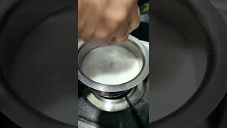 Atukula Payasam 😋 #youtubeshorts #cookingchannel @lakshmishome33 Pls Subscribe 🙏🙏🙏