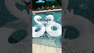 💦 Amazon Pool Find Solar-Powered Swan Float