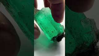 #youtubeshorts #viralvideo #jewelry #art #gems #minerals #crystal #shorts #emerald