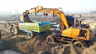 Samsung new model hard working operator sand loading||samsung excavator