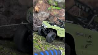 Scx24 Bronco & Deadbolt testing mods, Winch on Rocks and dirt/mud #rccrawler #axial #offroad