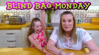 Blind Bag Monday - Episode 241