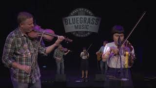 TWIN FIDDLE In The Garden - Amazing Grace - The Old rugged Cross - Mackenzie Bell and Randy Lanham