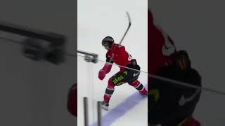 wernblom shnipes it top shelf from very small angle 🏒🎯