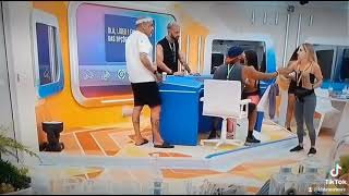 Após assistir a xepa falando do Gabriel, BRUNA decidi votar em Gustavo e Key ! #bbb23