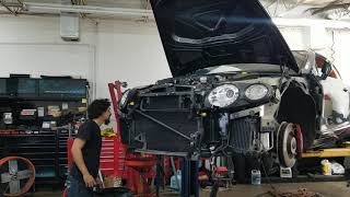 Hyperlapse Bentley GTC beginning of engine removal(3)