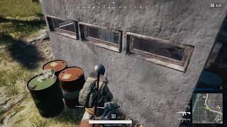 PUBG XboxOne Peeking in the Window