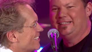 America - A Horse With No Name (Live at Chicago 2008) Special Participation: Christopher Cross