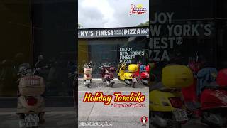 Vespa Pilipinas holiday tambike at Paseo De Magallanes