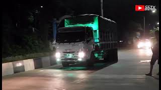 JALAN KELUAR MASUK TRUCK BESAR di SAMARINDA ke BONTANG  lagu DJ PSYCHO