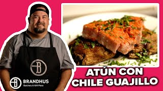 Atún Sellado a la Parrilla con Chile Guajillo