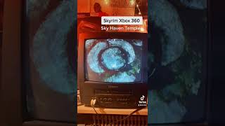 Skyrim Xbox 360 on a crt Sky Haven Temple