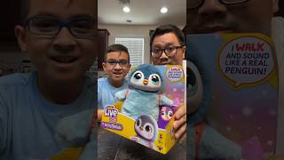 Unboxing Little Live Pets My Walking Penguin 🐧 #shorts #littlelivepets #walkingpenguinwaddles