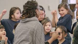 Canadian National Anthem in Ojibwe - Rogers Hometown Hockey in Cree on APTN