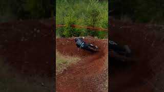 😍 #LandMTB 🤯CRAZY Mountain Biking Moments Downhill & Freeride