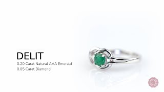 Infinity Knot Emerald Ring - Delit