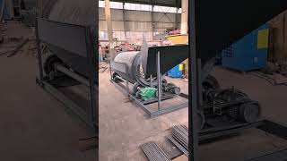 Small shaftless drum stone and sand screening machine with an output of 50 tons per hour.