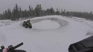 (Ripping the snow bowl) Can am outlander 850 Xmr