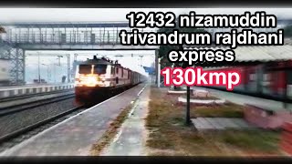 12432 Trivandrum rajdhani express overtake punjab mail at hodal #overtake #130kmph