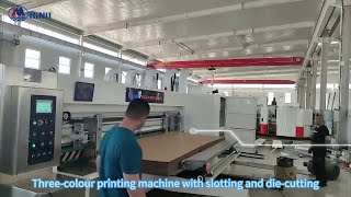 Three-colour printing machine with slotting and die-cutting