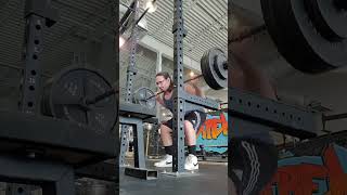 365lb/165kg Paused Squat ×4