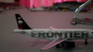 Frontier A319 and Accesories unboxing