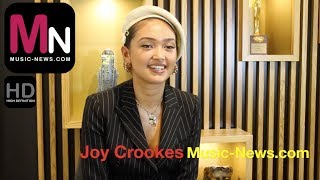 Joy Crookes I Interview I Music-News.com