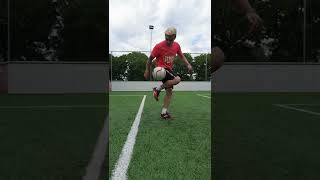 LEARN THIS VIRAL FOOTBALL SKILL! / AKKA TRICK TUTORIAL