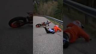 [Werbung] - I FEEL GUILTY 🥲😂 @grenzgaenger #supermoto #fail