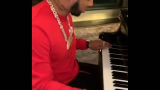 ANUEL AA - PIANO Y EL DIABLO