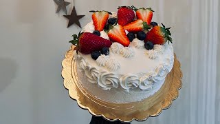 Fresh fruit vanilla cake decoration 🍓🫐