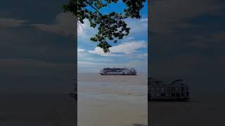 নদীর গল্পে যদি মাঝি হতাম 🛶⛵#sky_best_click #bangladesh #bd_clicks #raiver #outdoor_bd #travel_desh