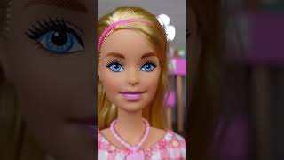 ASMR Room Tour Barbie #asmr #leslieasmr #humor #barbie