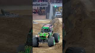 #monstertruck #monsterjam #gravedigger #2024