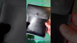 Estuche de cuero modelo Carpintero en negro