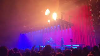 Fall Out Boy - Chicago is so Two Years Ago - Live 03/27/24 PPG Arena