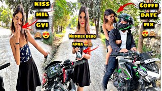 Cute Stranger College Girl Ne Mangi Lift 😍| Aur Kardiya Propose🙈|| Coffee Date Fix ❤️🙈