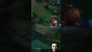 FUNNY INTERACTION BETWEEN POPPY AND TAHM KENCH #shorts