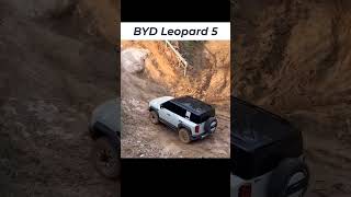 Uphill climbing challenge with the Leopard 5 #offroad #leopard5 #shorts