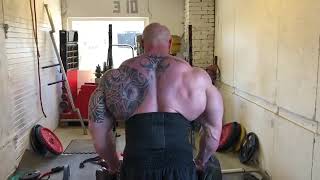 Muscle bull Ole Kristian Vaga’s beautiful back muscles