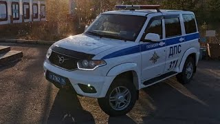 UAZ Patriot Russian police DPS with flashing lights