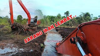 BAHAYA GAMBUT BEKAS ALUR SUNGAI‼️Gali Parit Tapak Timbun ‼️Excavator Long Arm Hitachi zx200_5G