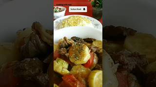 اگه ۳عددکدوسبزداشتید این خورشت کدو آماده کنید. #food#cooking#zucchin#recipeo#shorts