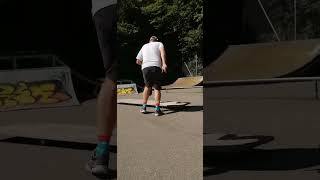 "ihr müsst den park komplett ausfahren" #kickflip