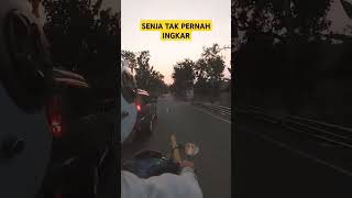 Naik motor menikmati senja #shorts #senja